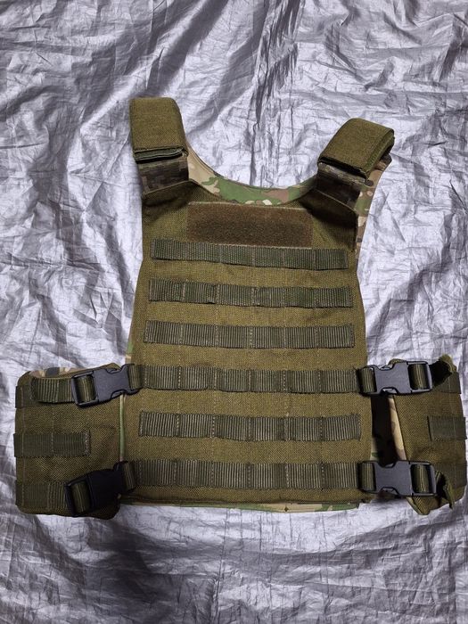 Плитоноска практически новая