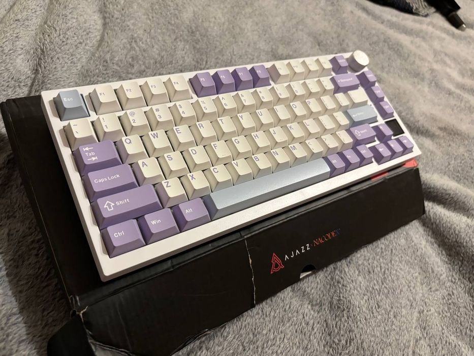 Клавіатура геймерська Ajazz AK820 Pro.