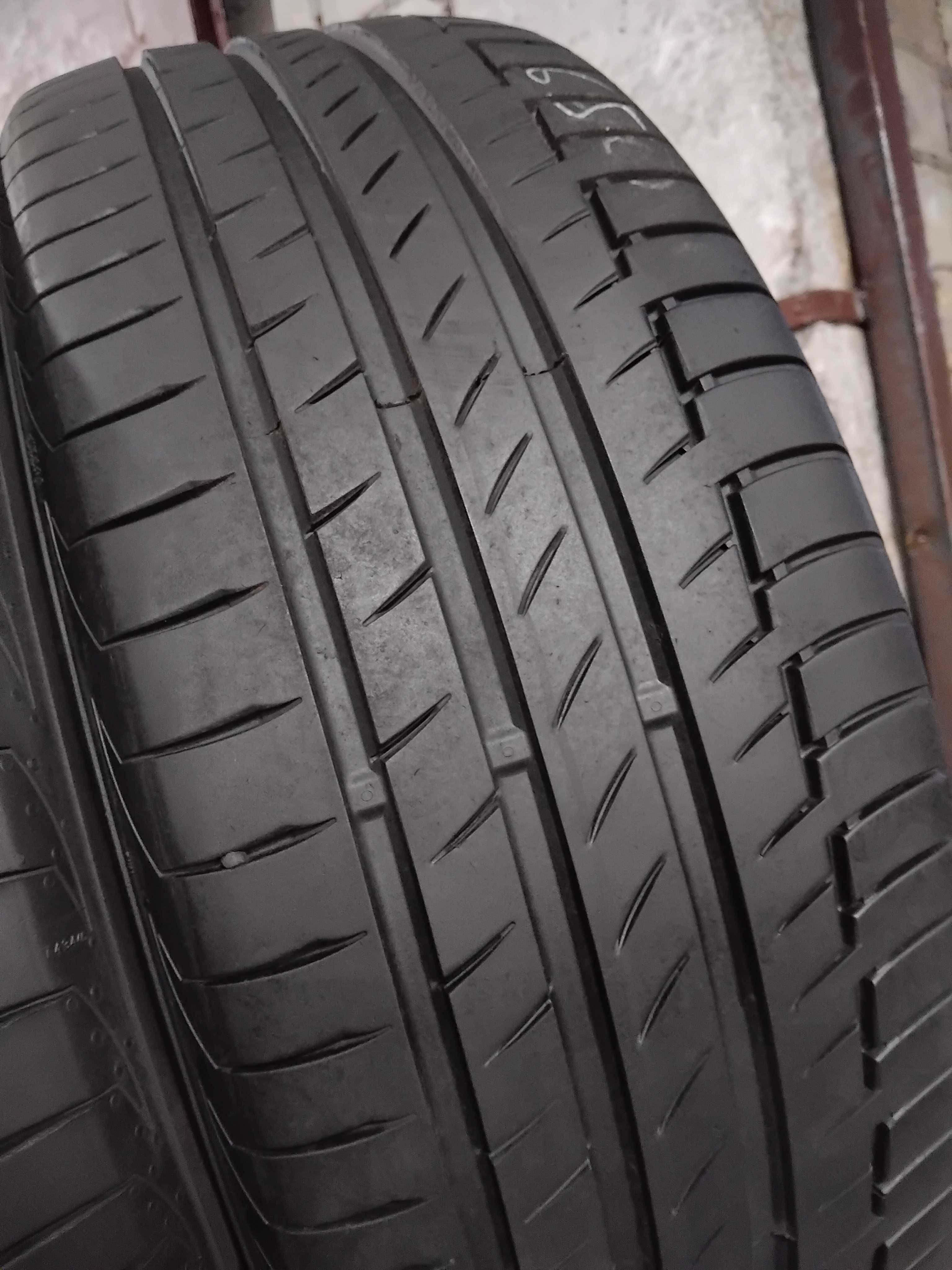 Шини бу 225/55 R19 Continental Premium Contact 6 Комплект Пара Літо