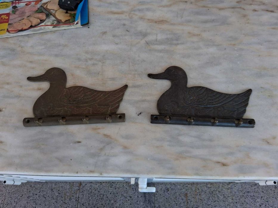 PATO - decorativo em relevo