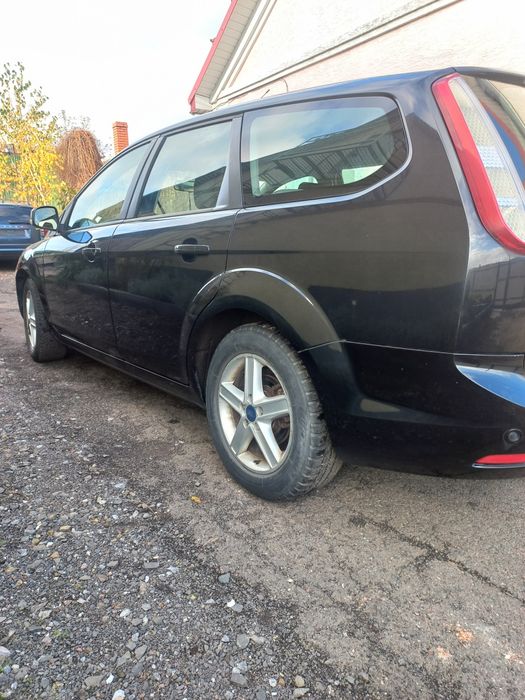 Форд фокус 2009рік