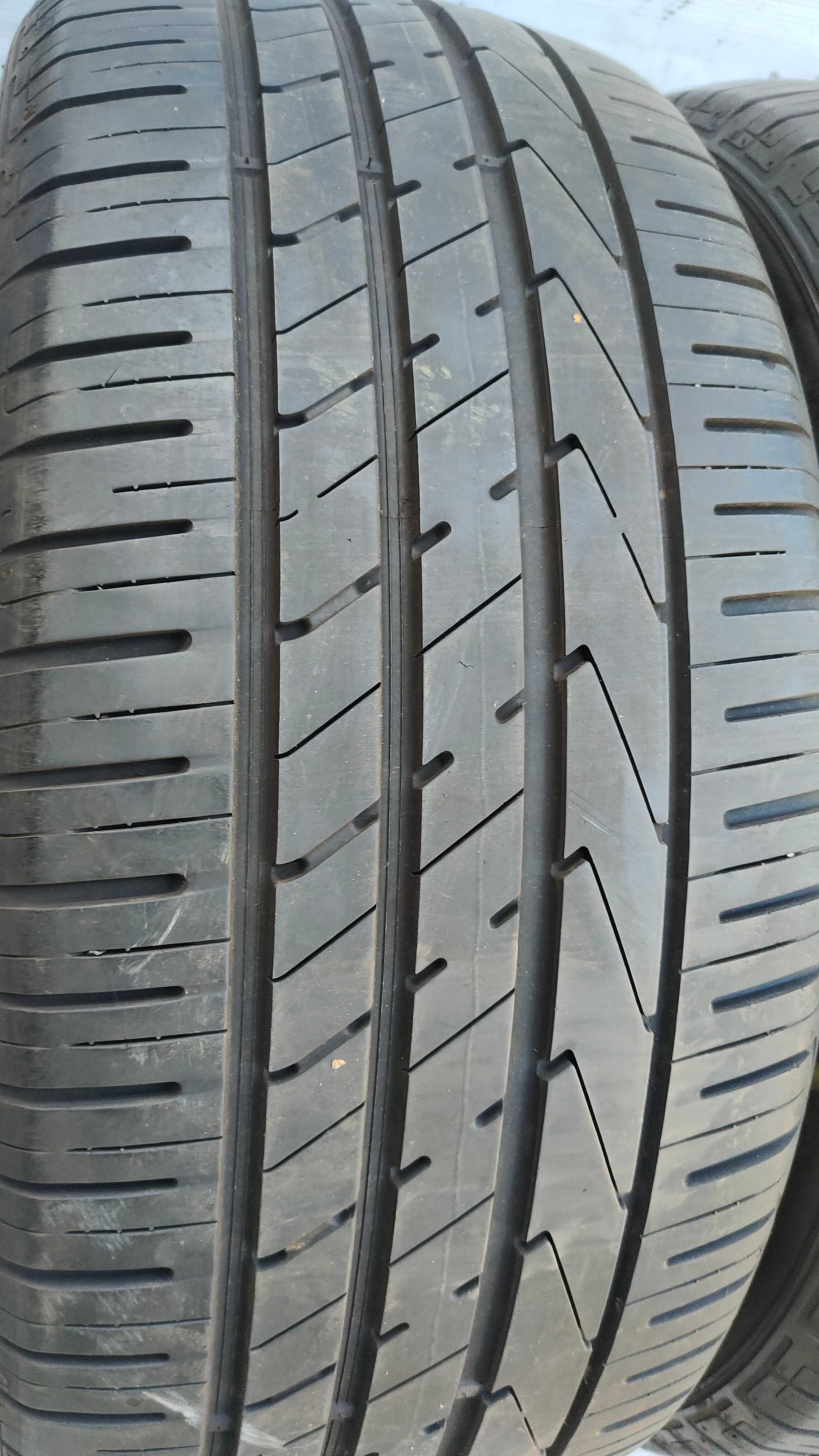 Opony Letnie 255/55/18 Hankook 4szt 7mm