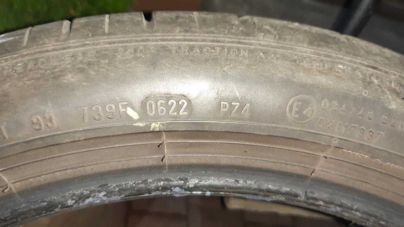 Sprzedam opony letnie PIRELLI P ZERO  245 / 40 / 19. 4 sztuki.