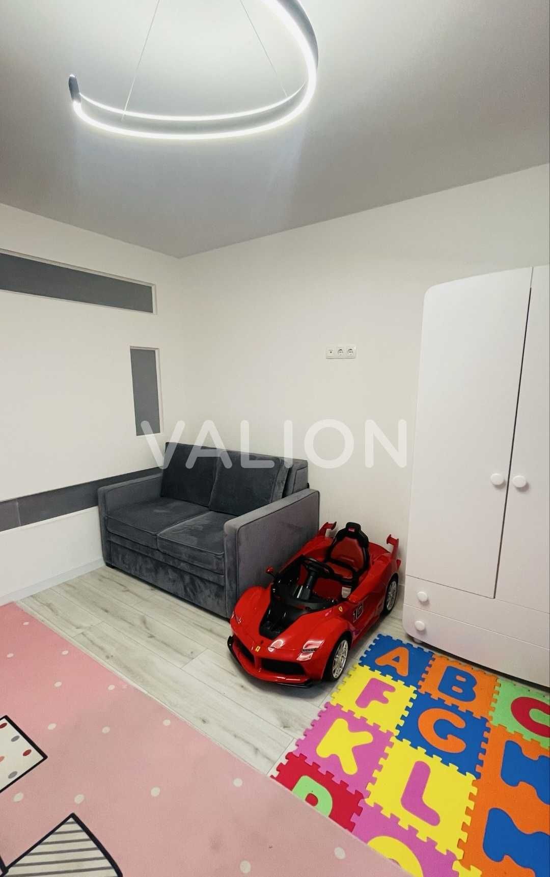 Продам 2кім.квартиру ЖК Софія вул.Малишка Андрія 84