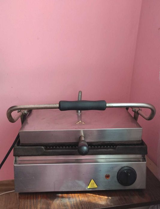 Продам професійний гриль