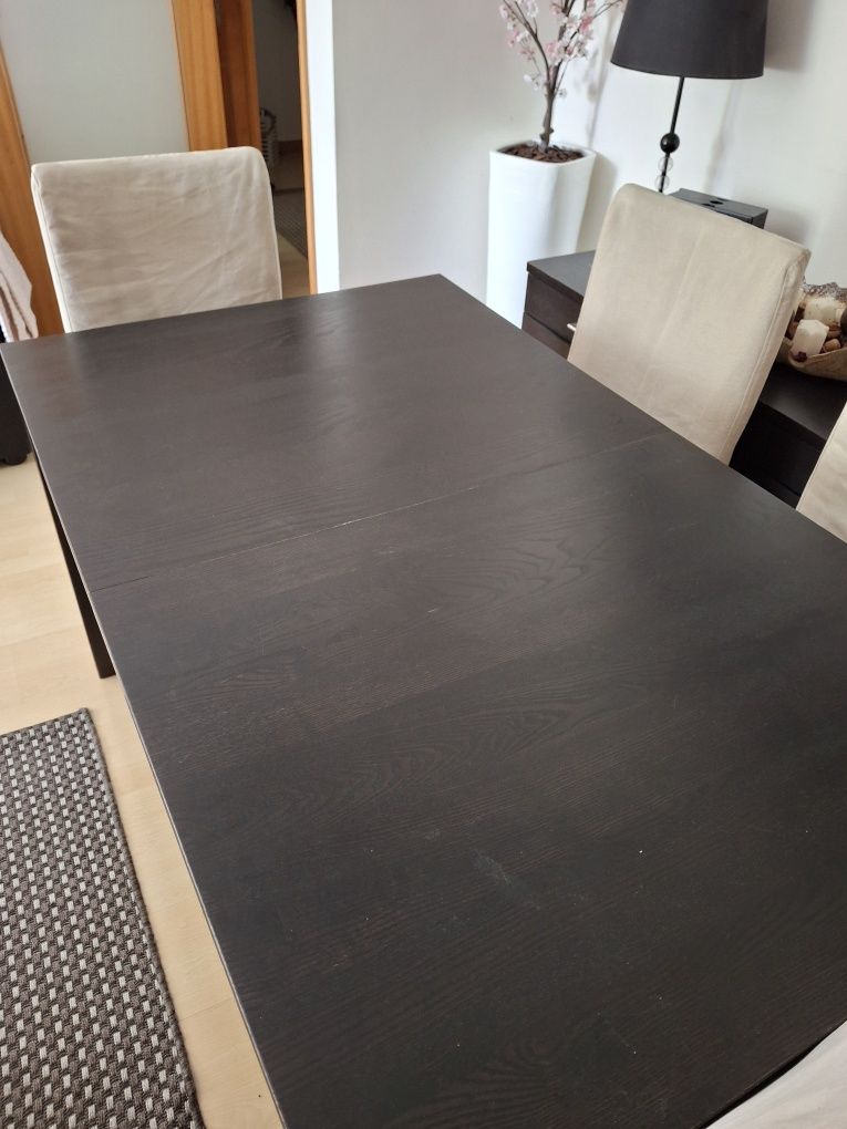 Aparador ikea e Mesa ideia em Preto