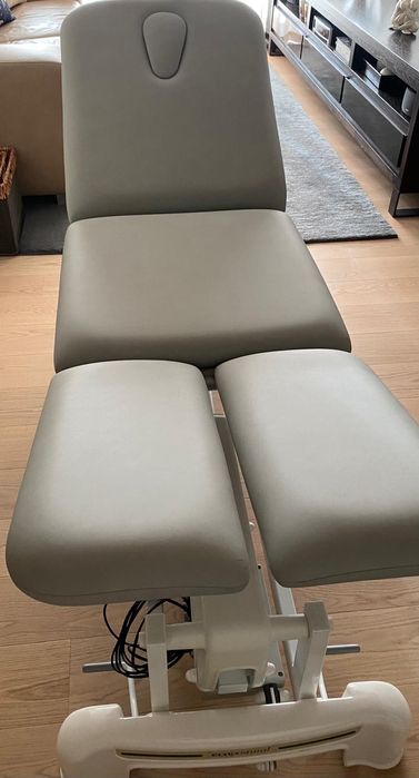 Marquesa (fisioterapia/podologia/estética) elétrica