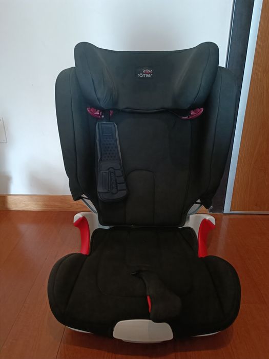 Cadeira Auto Romer Britax KidFix II XP SICT Isofix 2/3