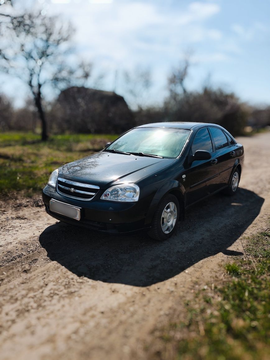 Chevrolet Lacetti продам авто