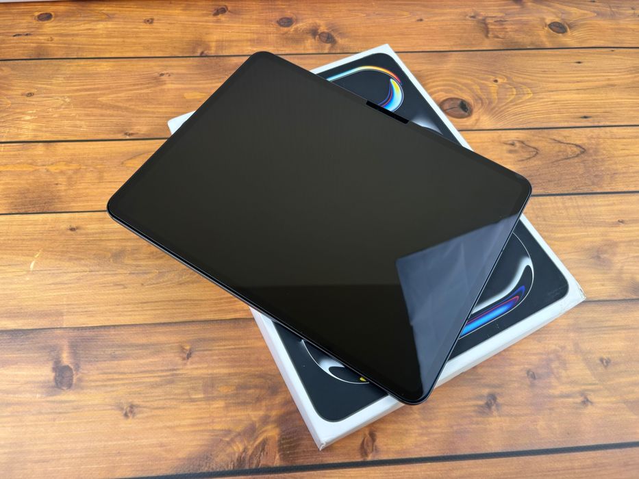 Apple iPad Pro 13" M4 2024 256gb LTE Space Black Standard Glass ідеал