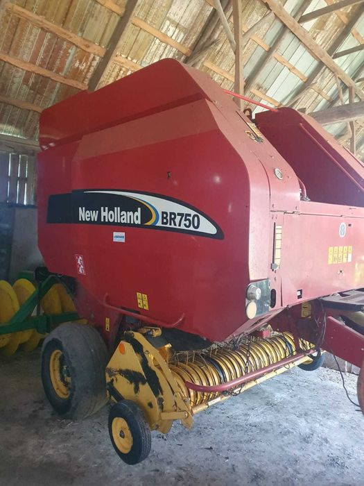 Prasa pasowa new holland br 750