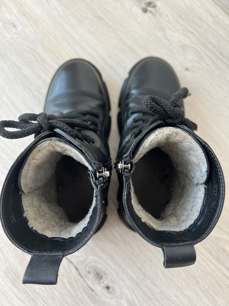 Зимові ботінки / черевики