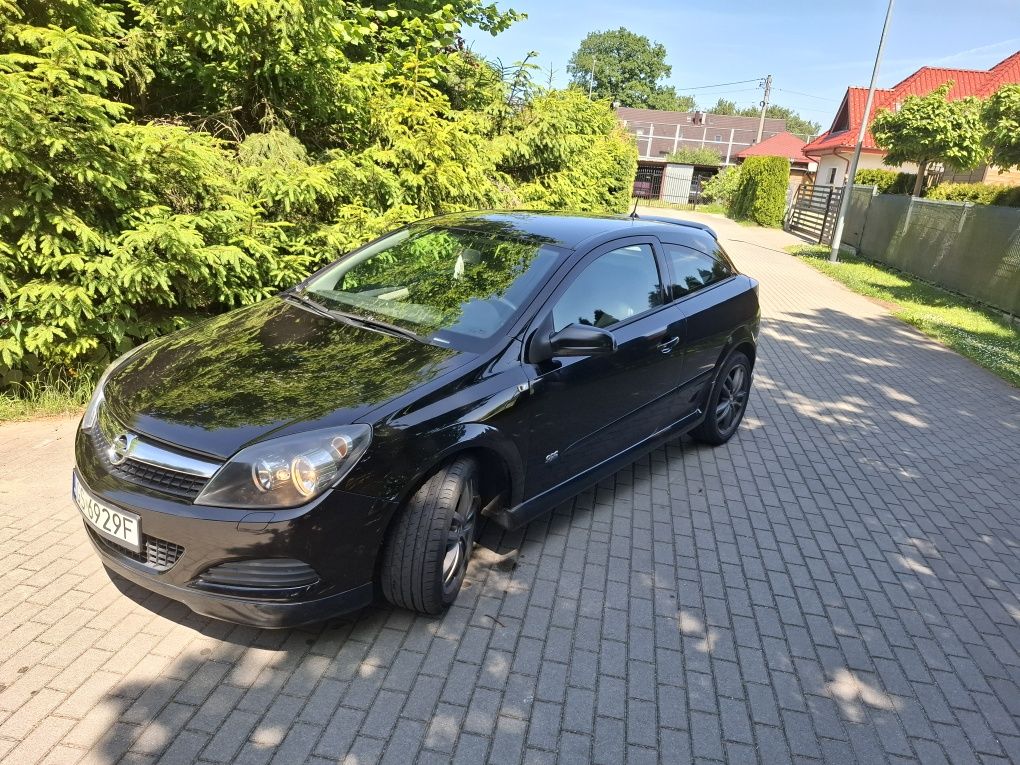 Sprzedam auto Opel Astra H