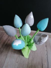 Pluszowe tulipany do wazonu