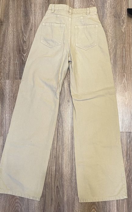 Стильні джинси Bershka