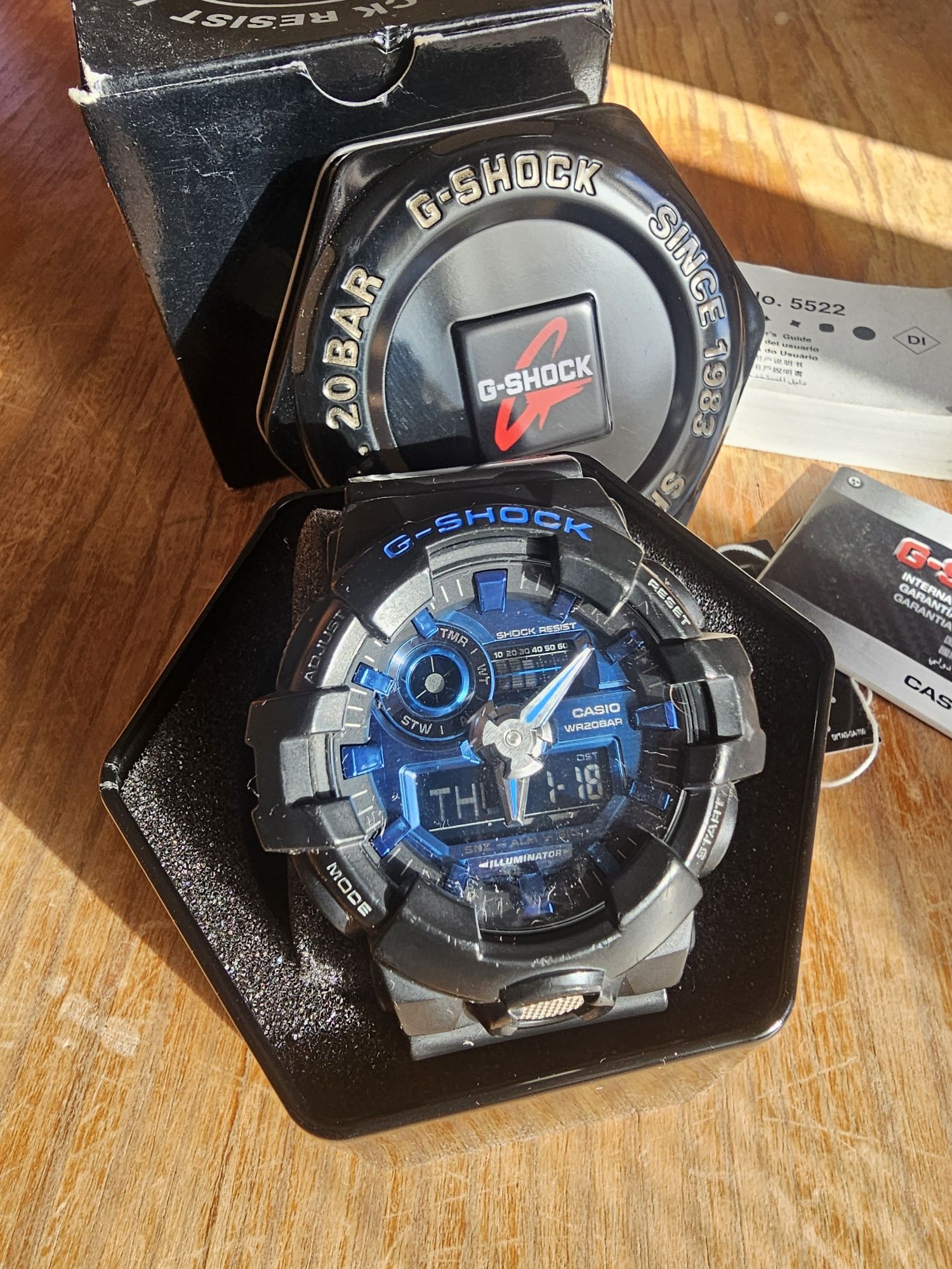 Relógio Casio G-Shock Preto/Azul