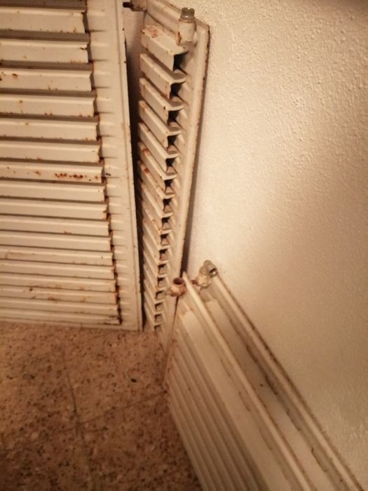 Radiador / Aquecedor água ou óleo. 50€