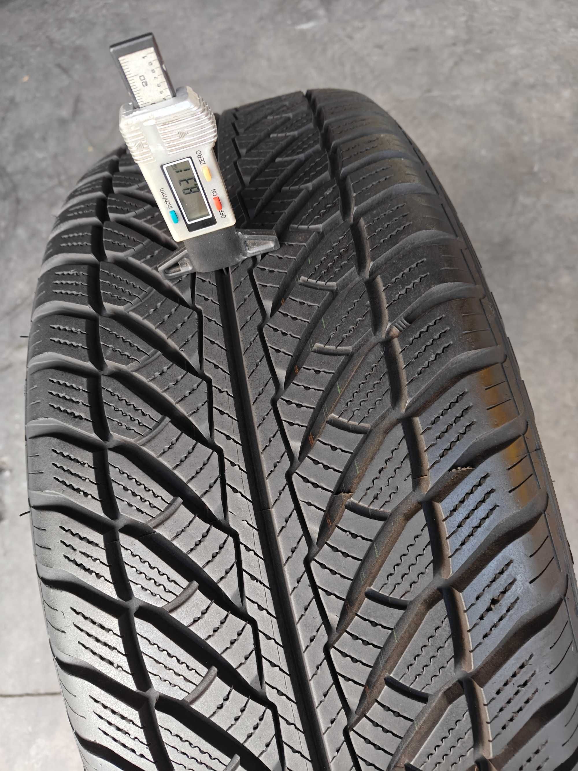1шт. R19 255 50 шина зимова Goodyear Ultra Grip Wrangler Run Flat