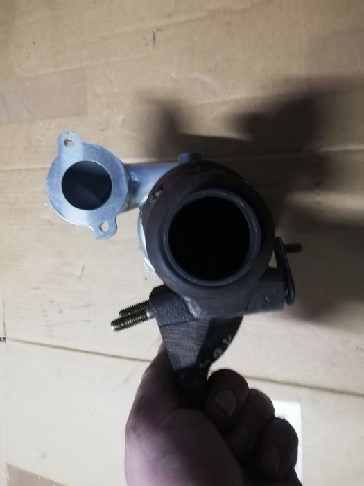 Turbosprężarka turbina Peugeot Citroen Ford 1.4 hdi tdci 1.6 hdi tdci