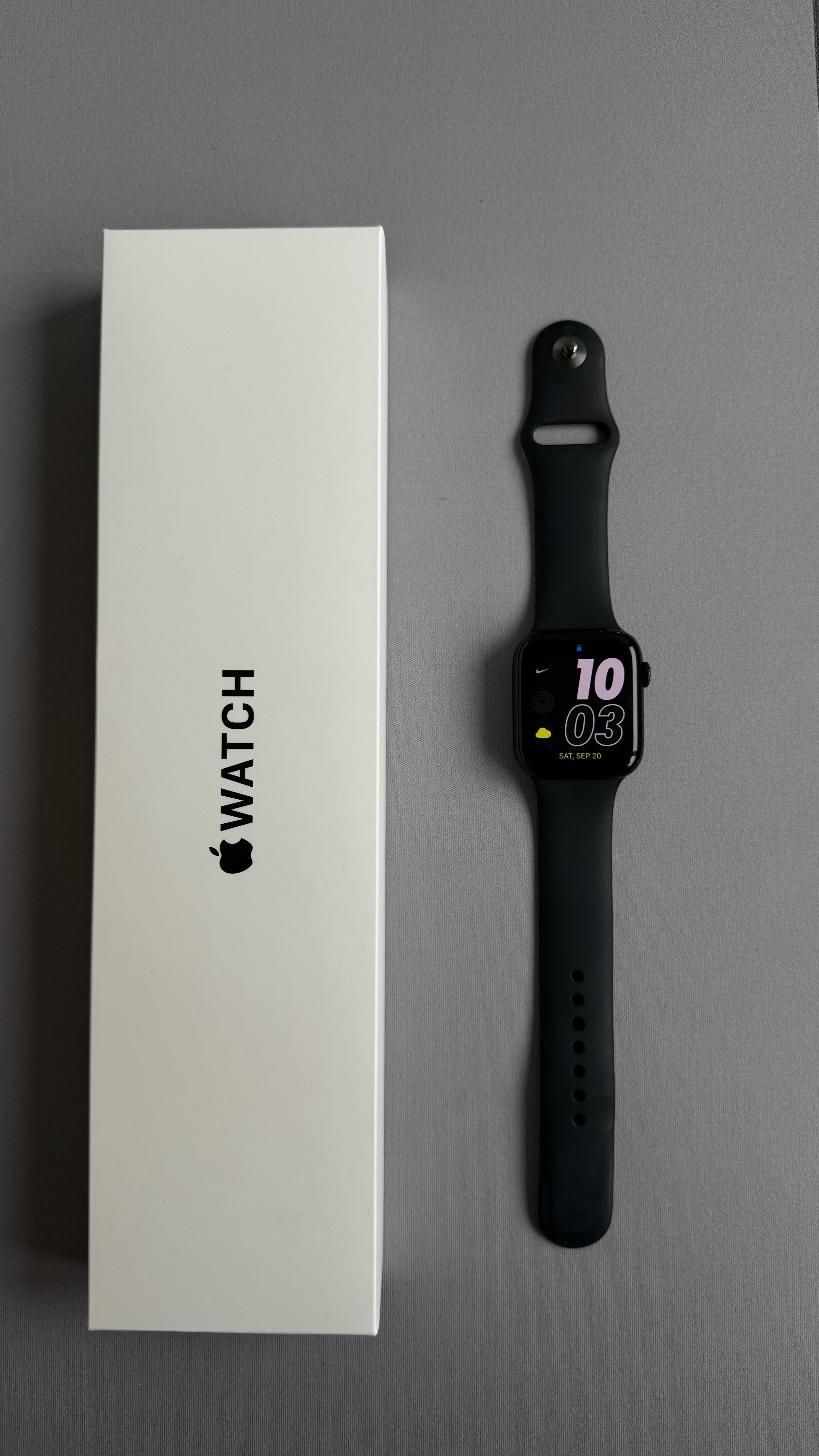 Apple Watch SE 2ª geração (44mm)