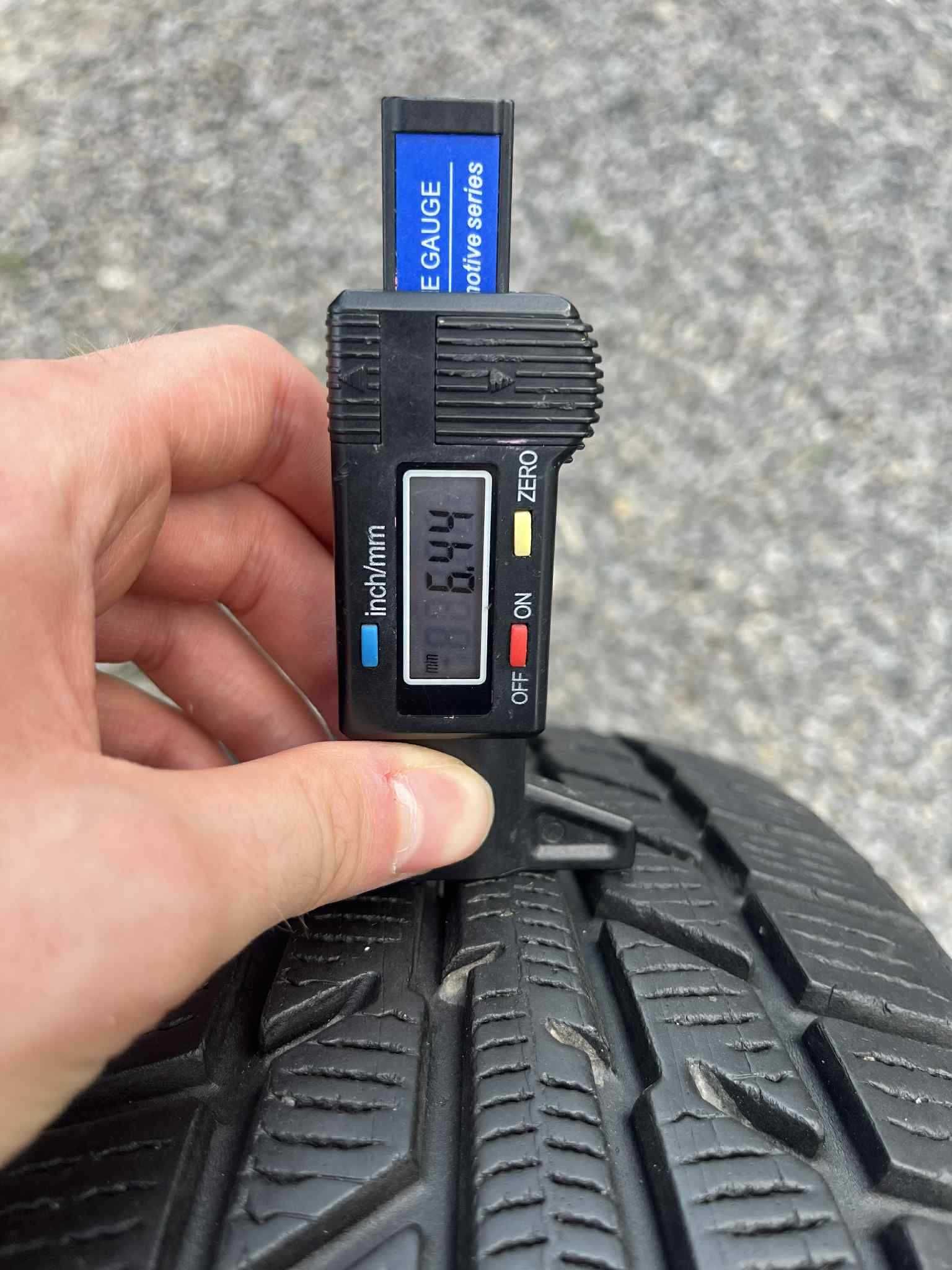 Opony 175/65R14 Yokohama W.Drive V903 Zima 2sztuki 6,44mm bieżnika
