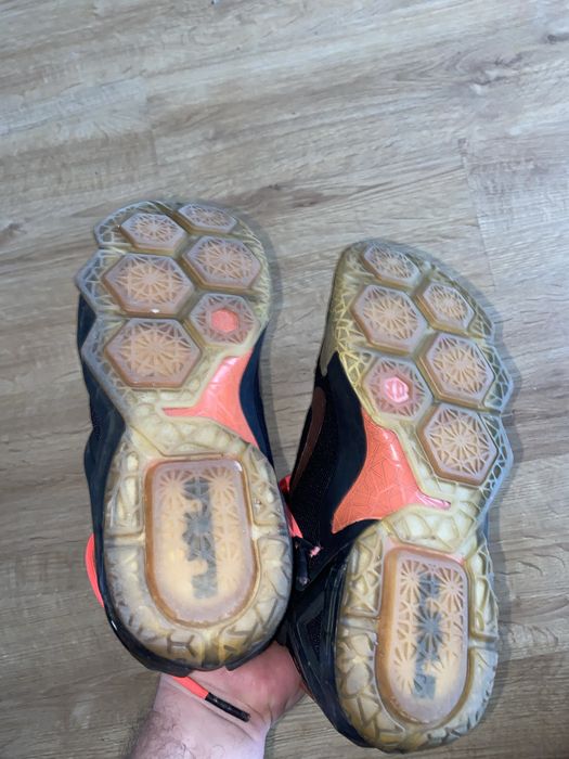 Кросівки Nike LeBron