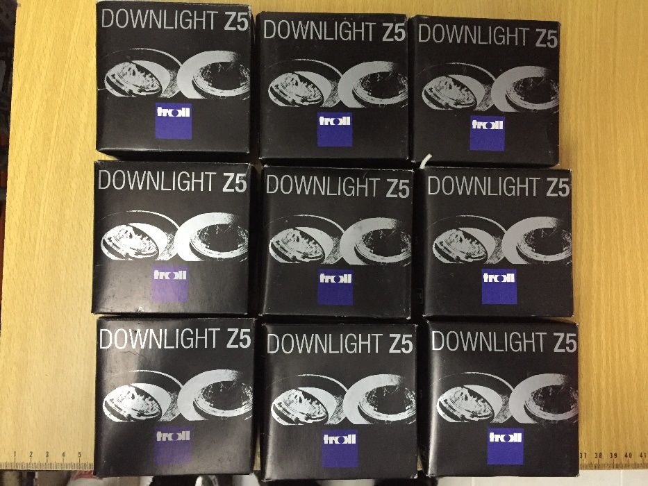 Conjunto de 9 Spots / Downlights de Encastrar em Niquel / Led