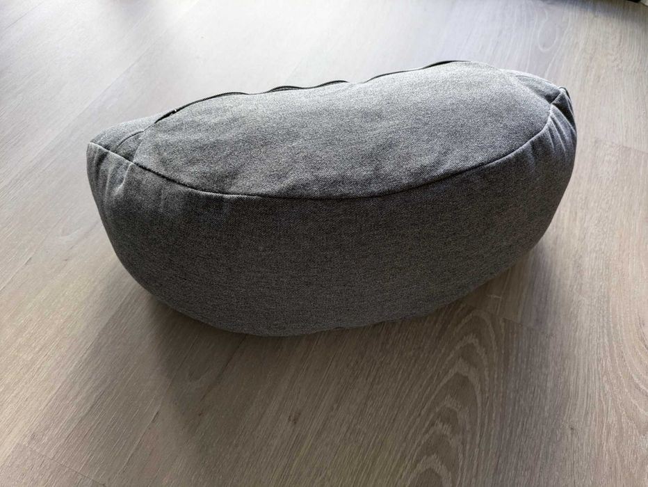 Almofada Yoga e Meditação 1/2 lua cizento