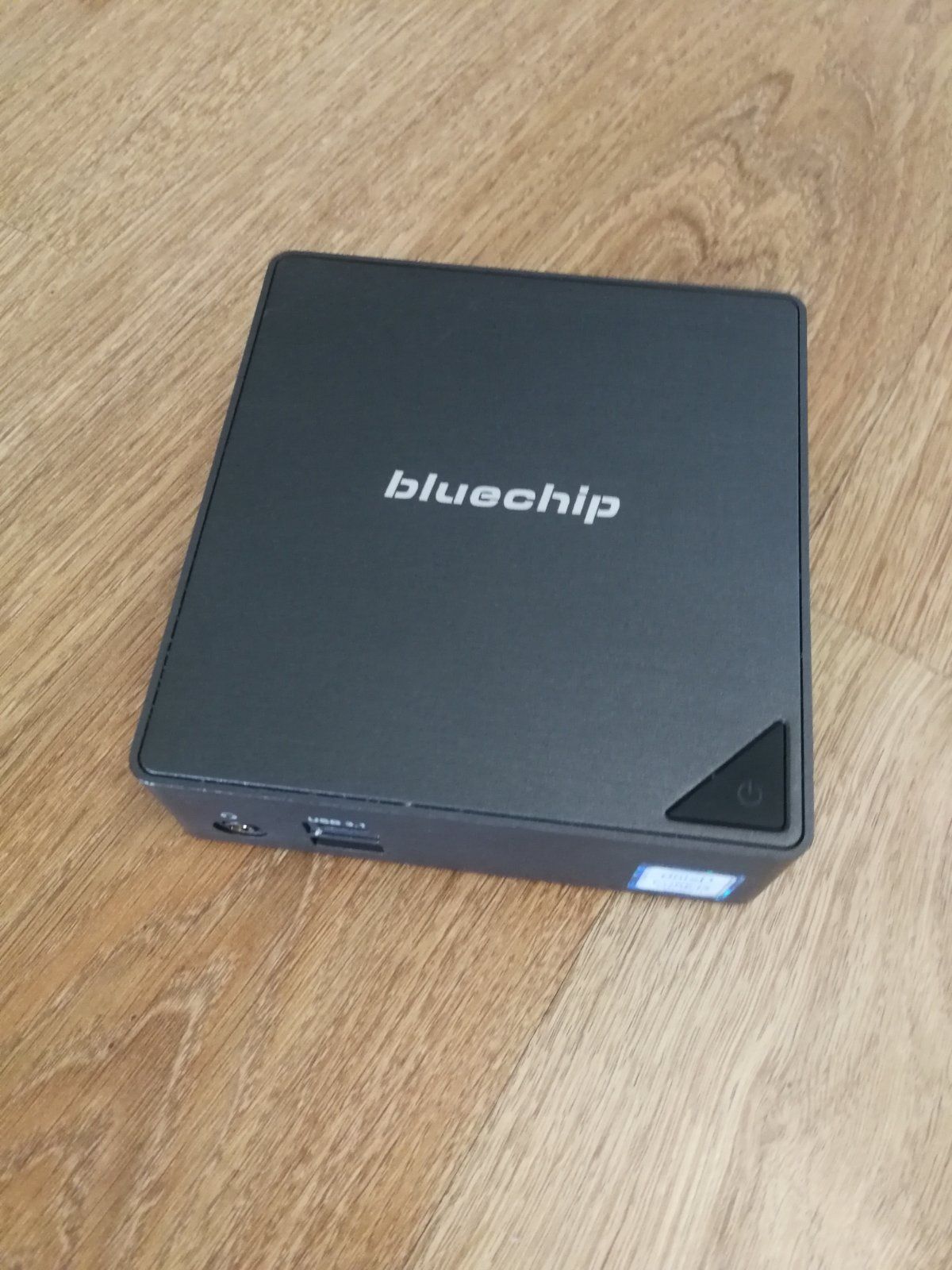 Міні ПК Bluechip Bisnessline S1730 i3-7100U 8/128gb ssd m.2 wifi