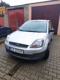 Ford fiesta benzyna 1.3 2007 mały przebieg