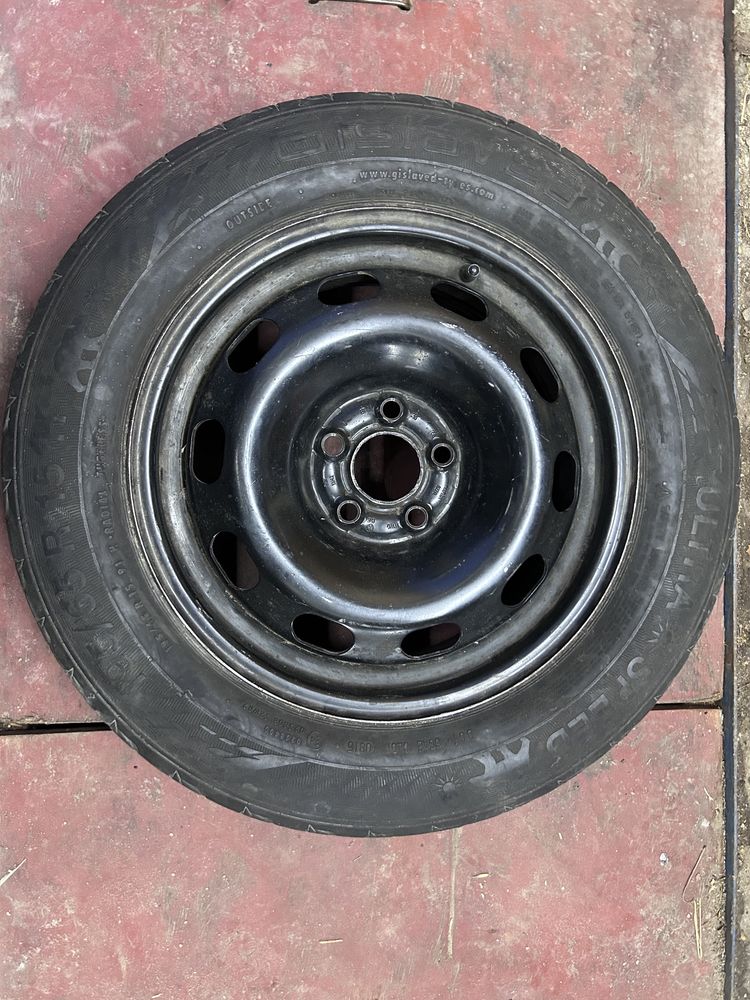Продам диск з резиною в зборі 195/65/R15