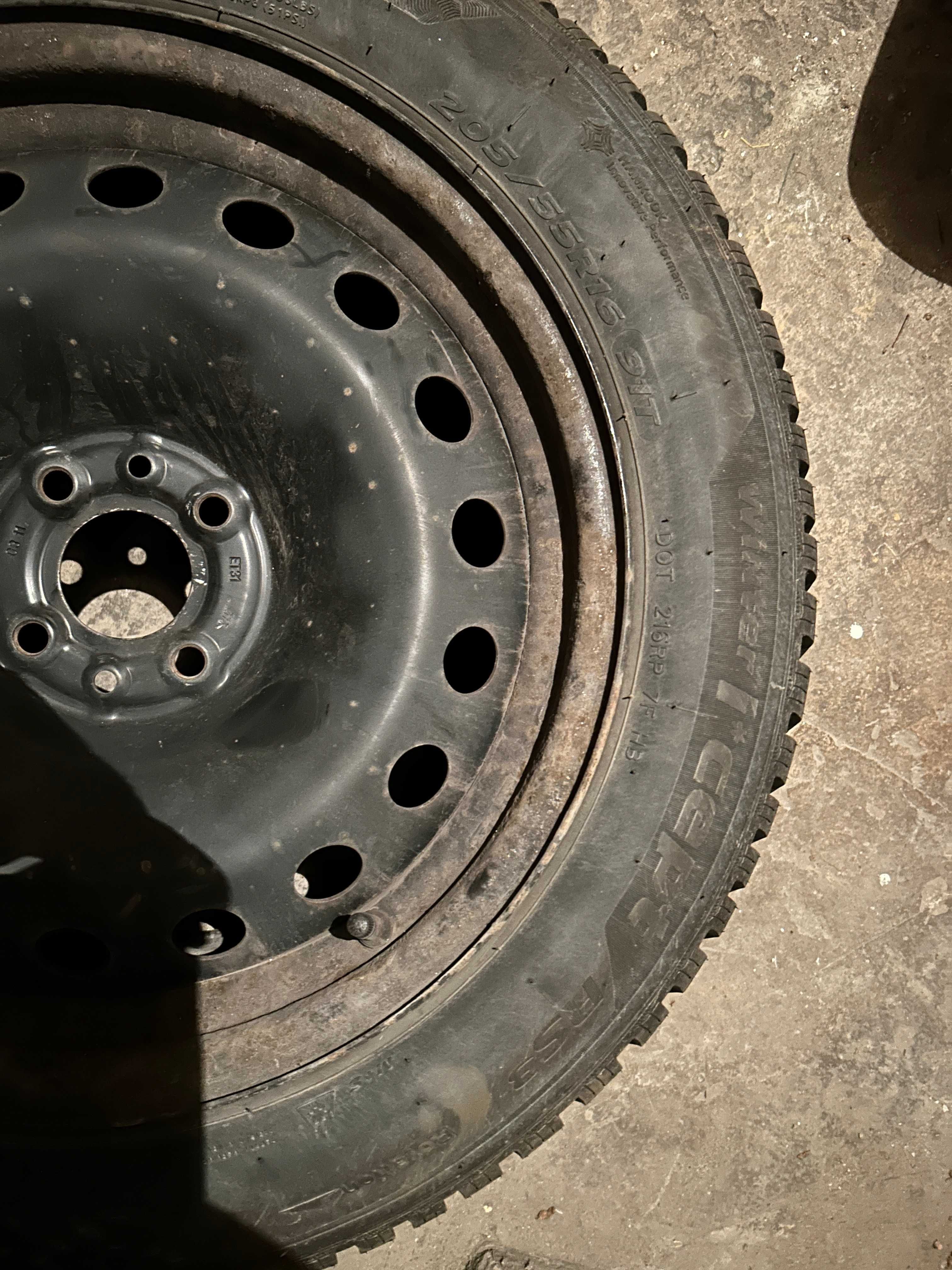 Opony Zimowe Hankook 205/55 R16 2024