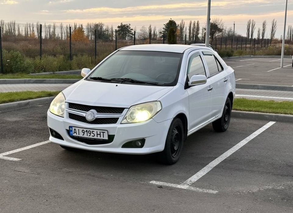 Автомобіль Geely MK 1,6 газ/бенз хороший стан