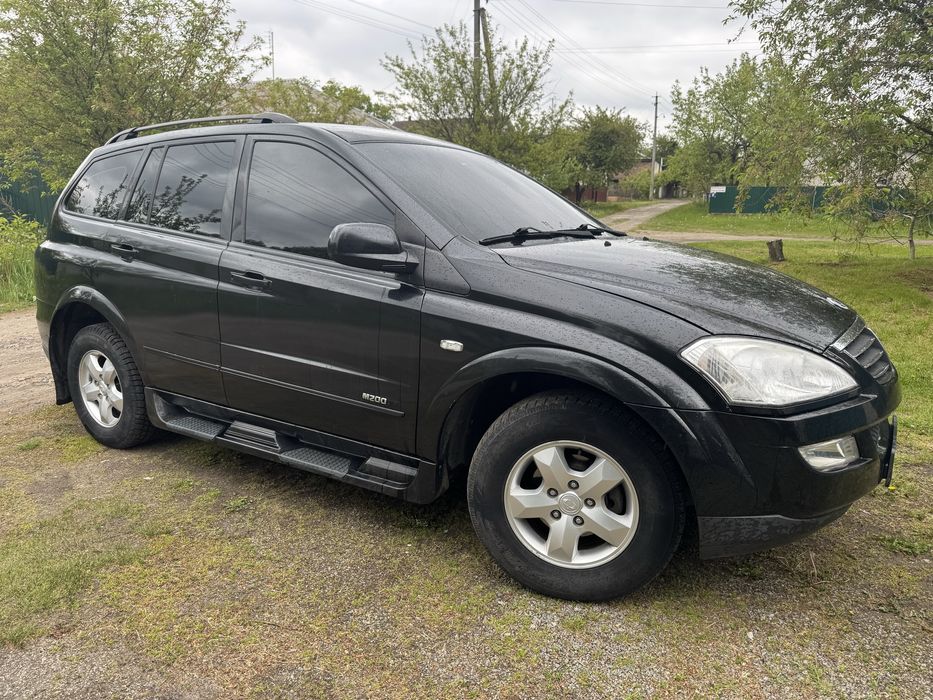 Продам Сангйонг Кайрон 2,0 дизель 10 рік