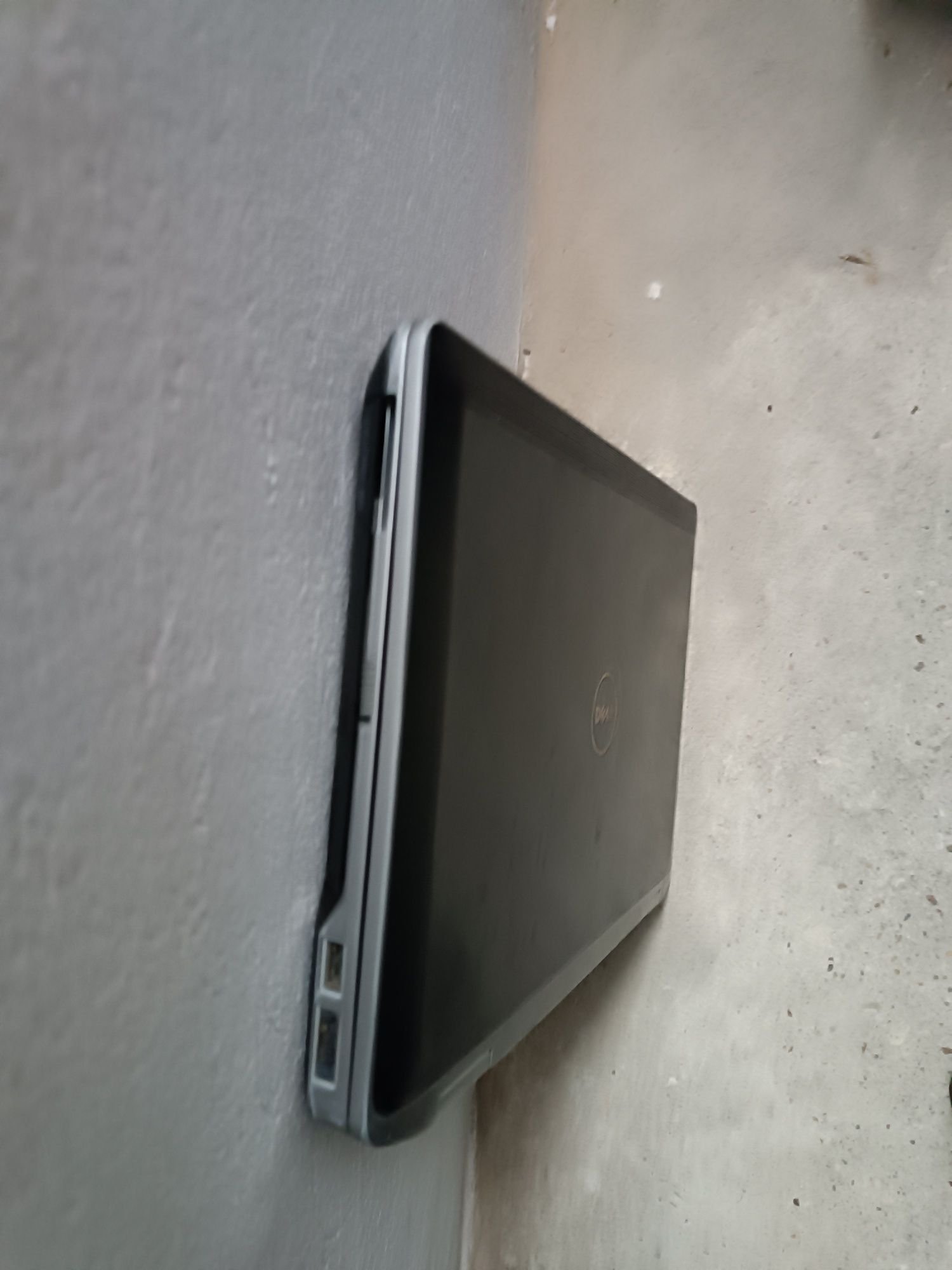 Laptop Dell 6320