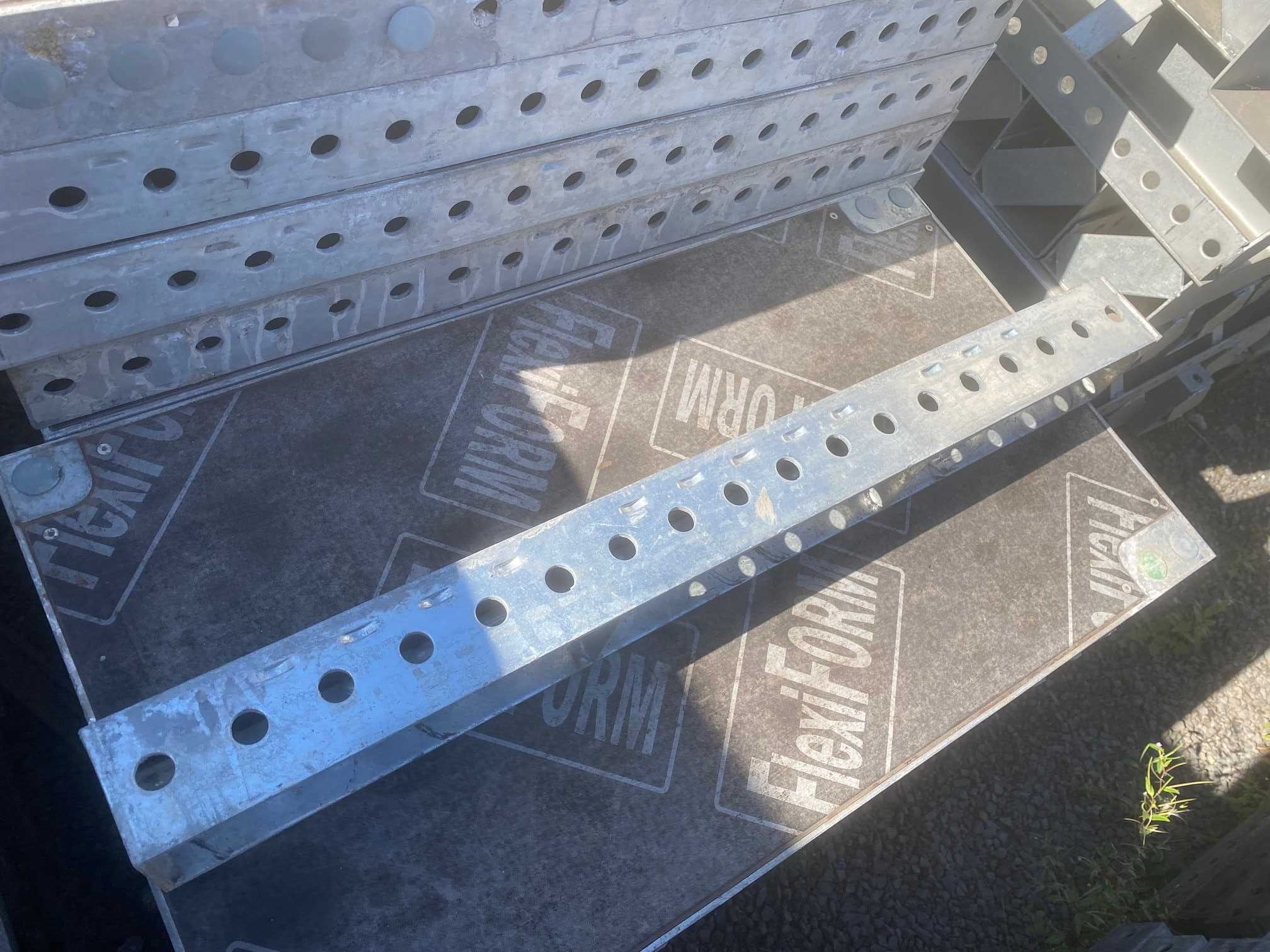 Szalunek ścienny BAUTEK 150x90 typ TEKKO lekki fundamentowy