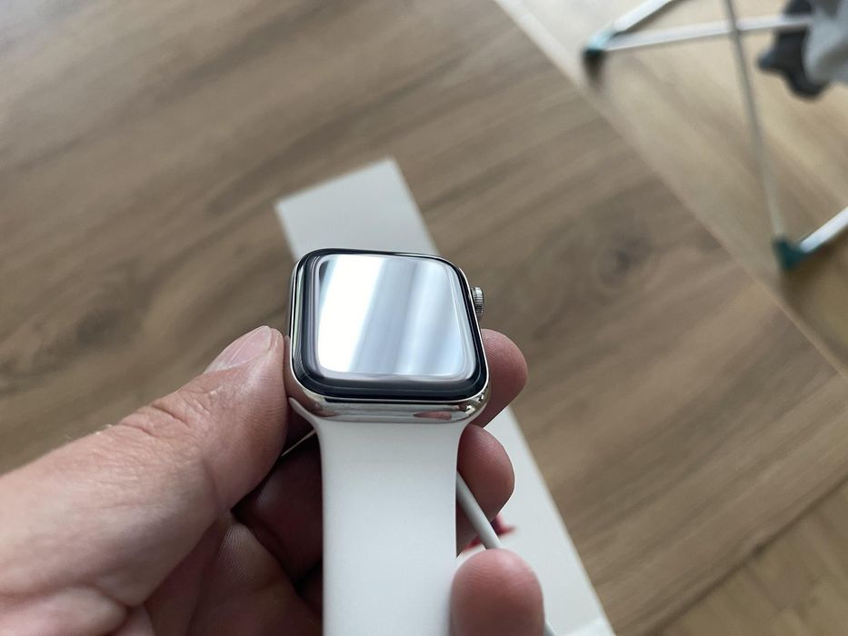 Iwatch 6 44 mm LTE