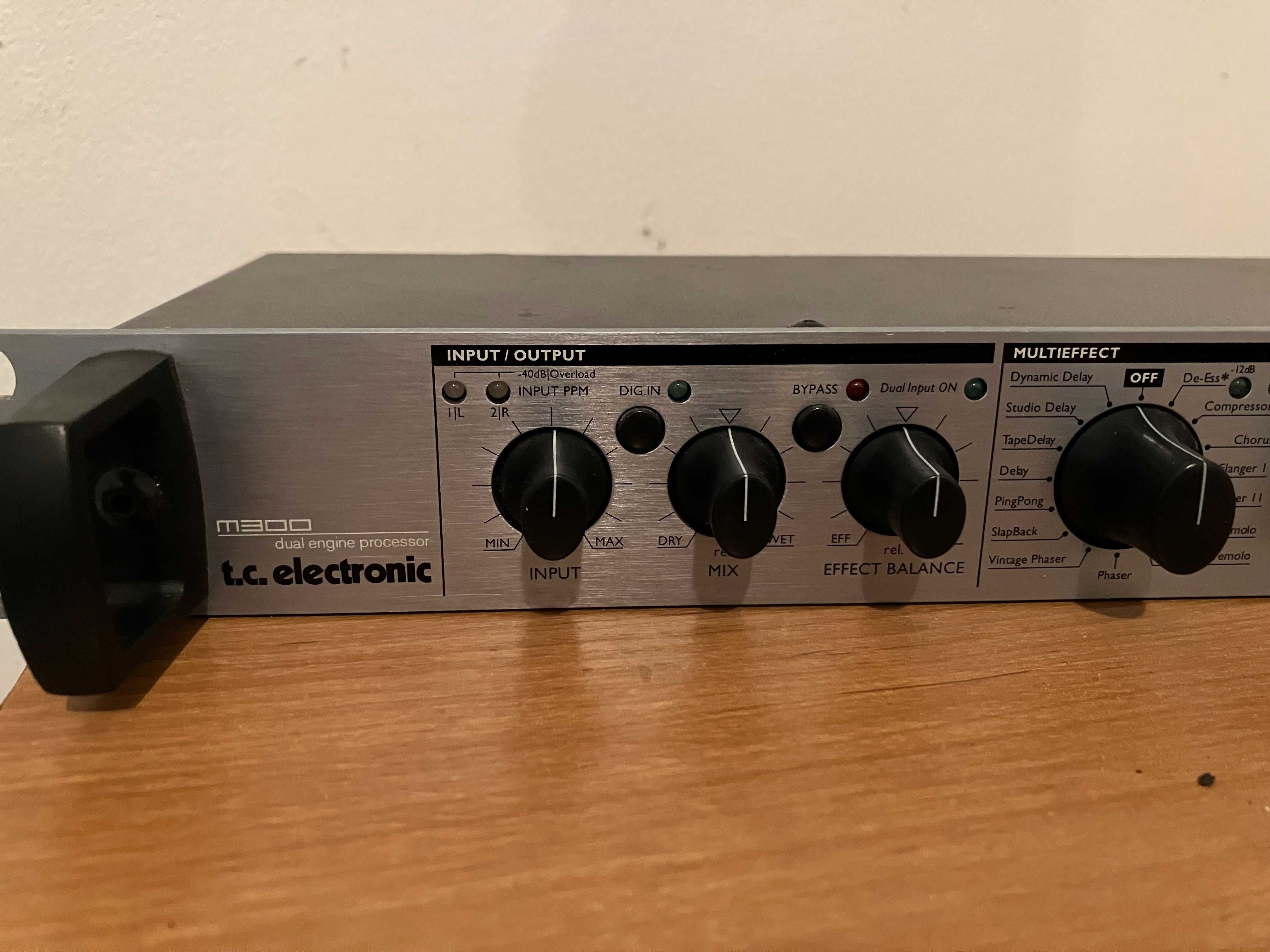 Procesor efektów TC electronic M300