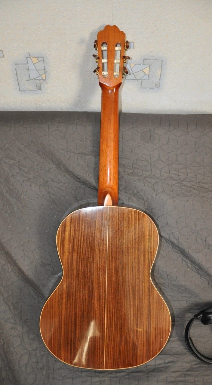 Продам гитару Kremona f 650-c Fiesta guitar