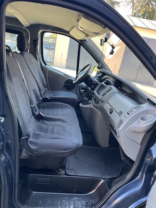 Opel Vivaro 2003
