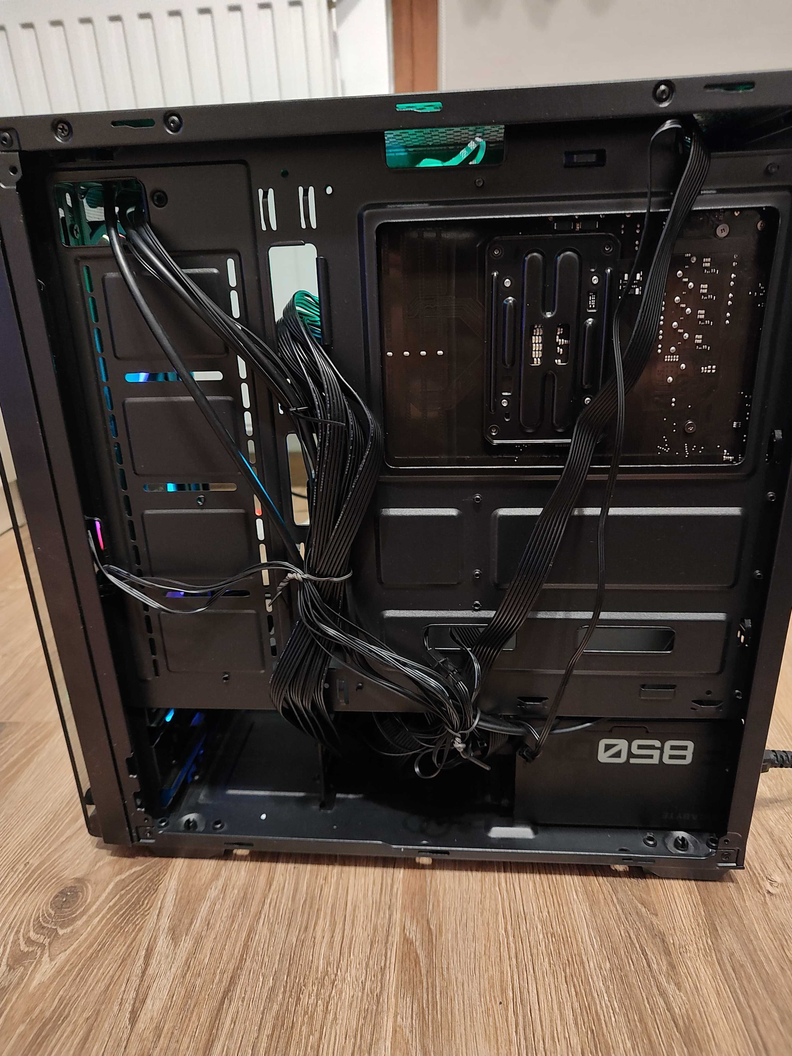 Komputer Gamingowy Ryzen 7 7700 / Radeon RX 6950 XT