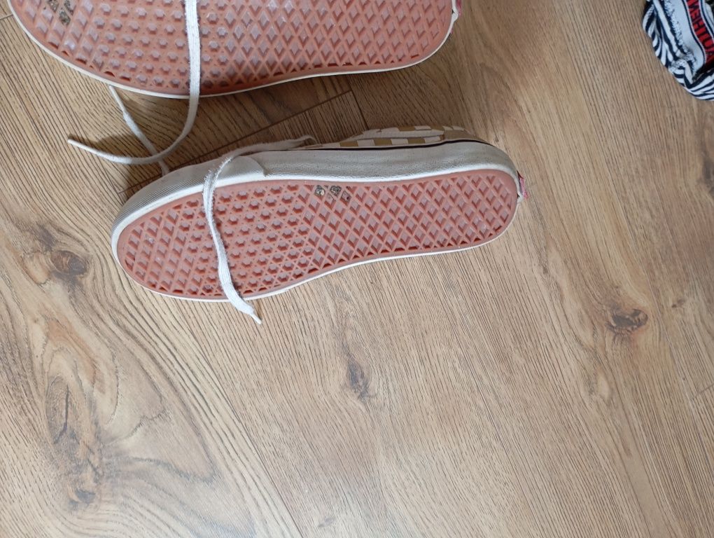 Tênis Vans 43 como novos