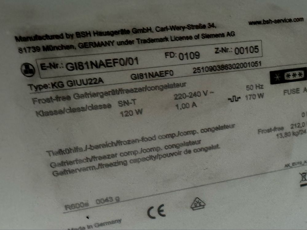 Вбудована морозильна камера Siemens