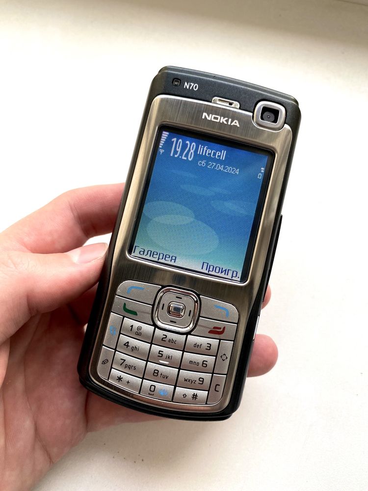 Nokia N70 + комплект