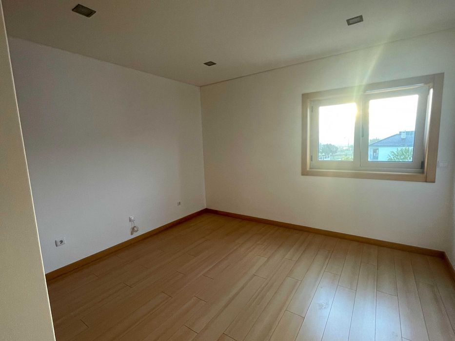 Apartamento em Ílhavo (Vista Alegre) para arrendamento