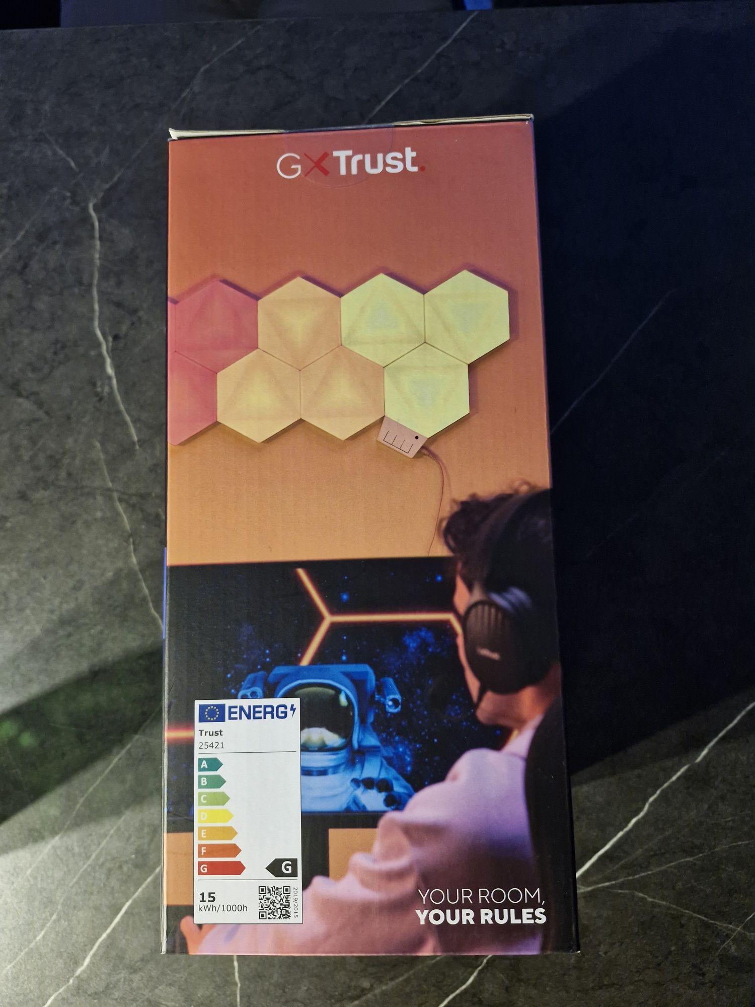 TRUST GXT 902 VYBZ Panele świetlne RGB Hexagon LED