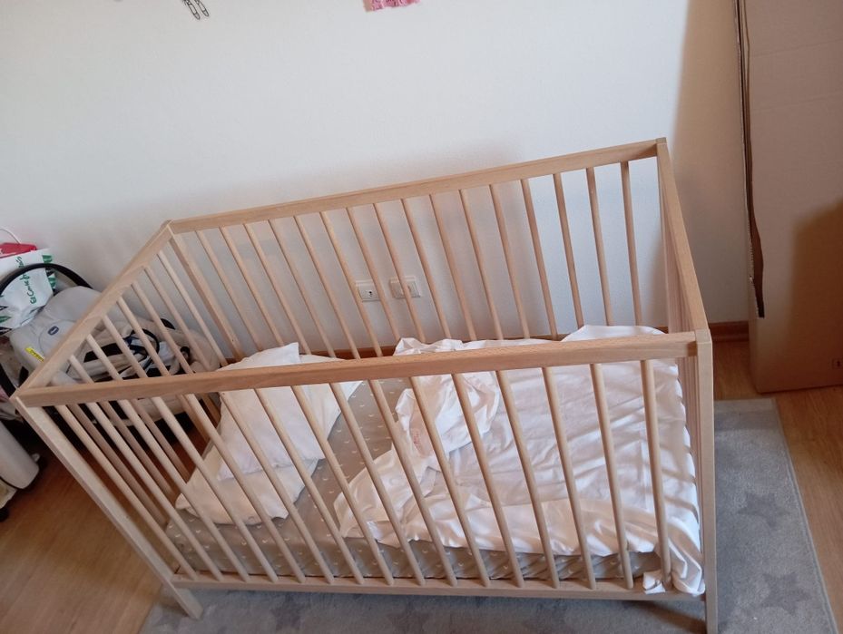 Berço em madeira (faia)