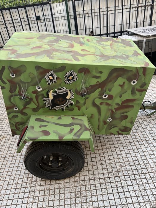 Atrelado caça para cães