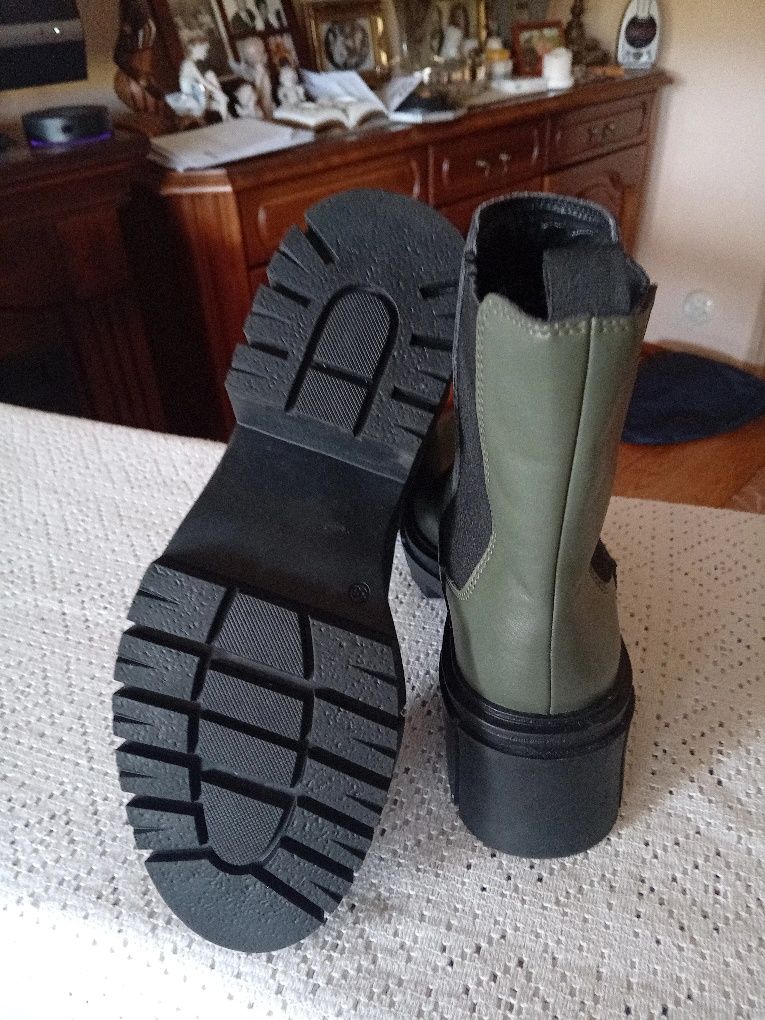 Nowe sztyblety sprzedam