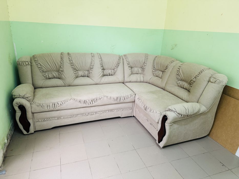 Продам кутовий диван